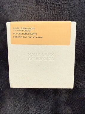 Haus Labs By Lady Gaga Bio-Blurring Loose Setting Powder - Golden